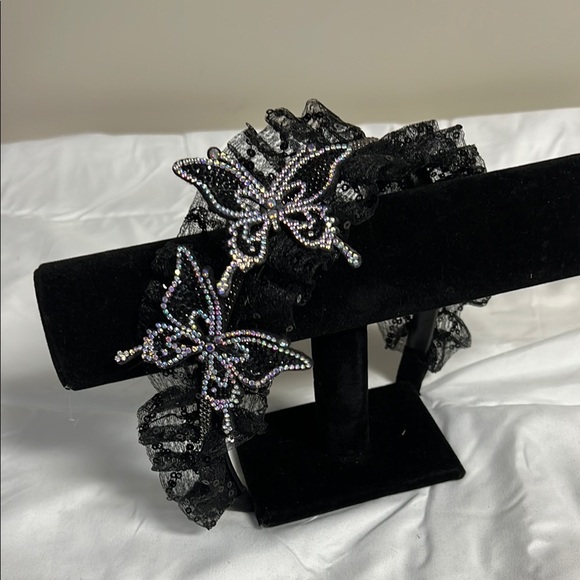 Accessories - Elegant Black Lace Butterfly Headband
